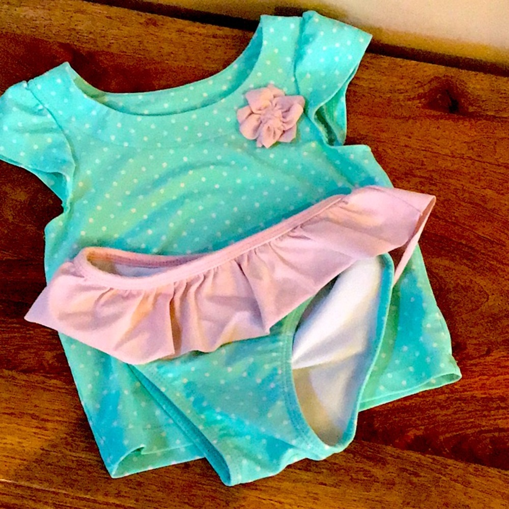 338 🦄GUC Circo Toddler Girls 2-Piece Bathing Suit 2T🦄